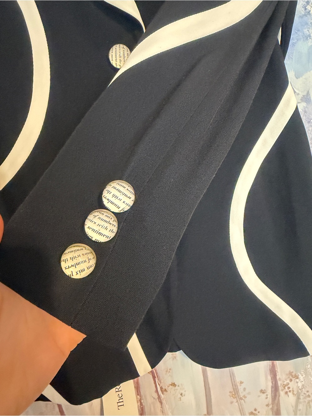 Moschino Black Blazer with White Wavy Trim - Picture 4 of 7